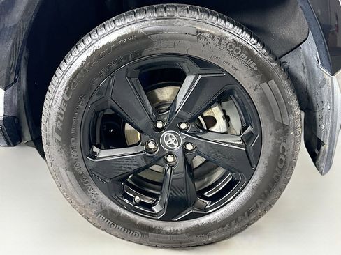 Used 2019 Toyota RAV4 XSE image 11