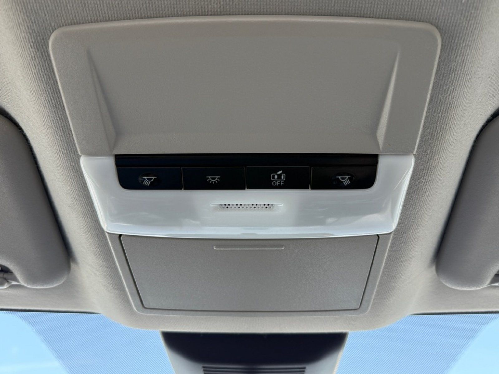 Used 2024 Nissan Sentra SV w/ All-Weather Package FWD image 31