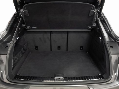 Used 2021 Porsche Cayenne Coupe image 54