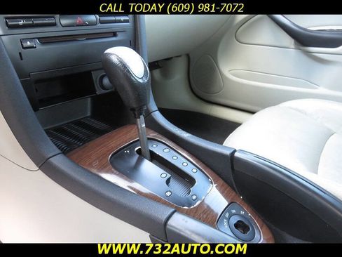 Used 2005 Saab 9-3 Arc image 13