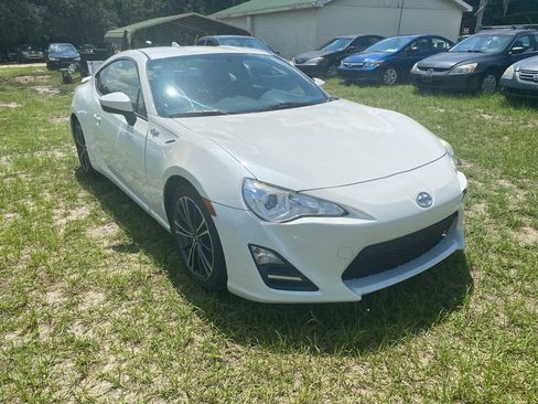 Used 2015 Scion FR-S RWD image 7