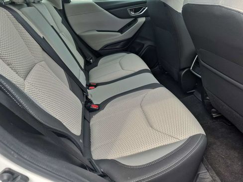 Used 2023 Subaru Forester Premium AWD/4WD image 21