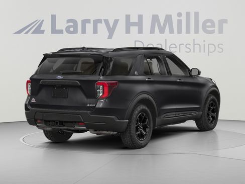 Used 2021 Ford Explorer Timberline AWD/4WD image 2