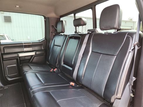 Used 2021 Ford F250 Lariat w/ Lariat Ultimate Package image 17