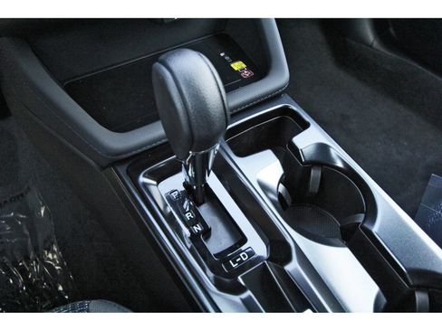New 2026 Subaru Forester Premium AWD/4WD image 25