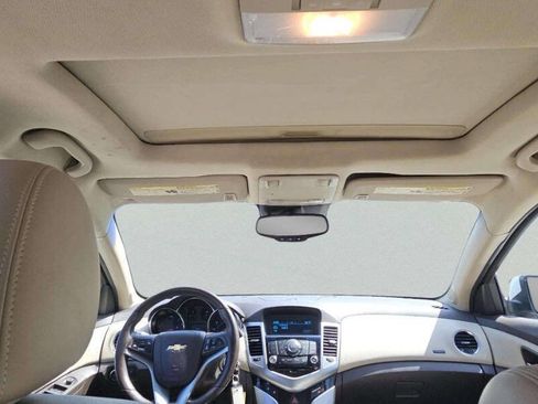 Used 2011 Chevrolet Cruze LTZ w/ RS Package FWD image 9