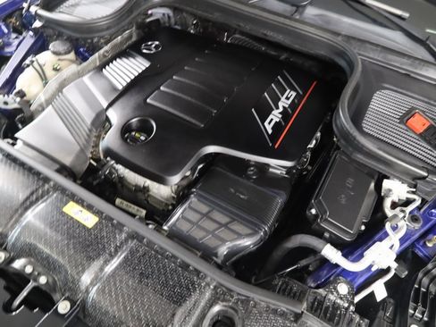 Used 2022 Mercedes-Benz GLE 53 AMG 4MATIC w/ 3rd Row Seat Package image 22