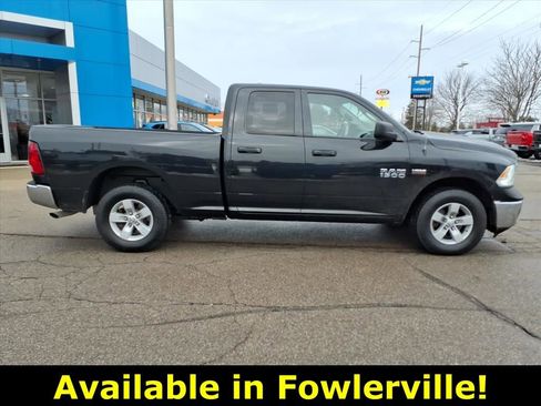 Used 2017 RAM 1500 ST w/ SXT Appearance Group image 11