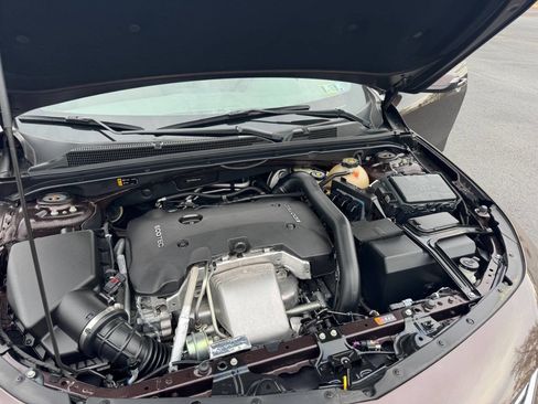 Used 2016 Chevrolet Malibu Premier w/ Driver Confidence Package image 24