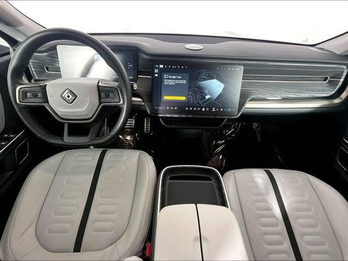 Used 2023 Rivian R1S Adventure AWD/4WD image 15