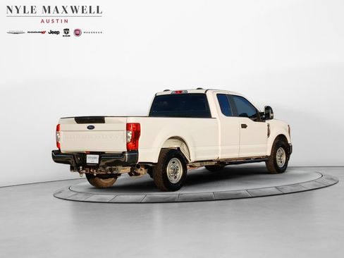 Used 2022 Ford F250 XL w/ Power Equipment Group RWD image 16