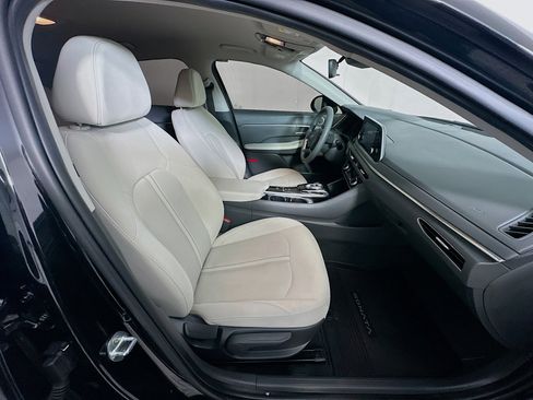 Used 2021 Hyundai Sonata SEL w/ Preferred Accessory Package image 30