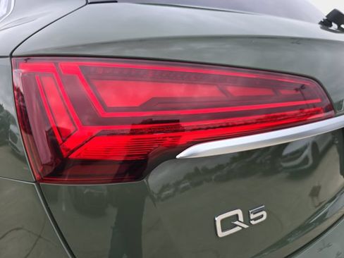 Used 2023 Audi Q5 2.0T Premium w/ Convenience Package AWD/4WD image 37