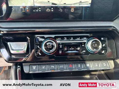 Used 2025 GMC Sierra 2500 AT4X w/ AT4X AEV Edition AWD/4WD image 25