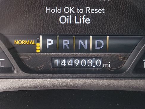 Used 2020 RAM 1500 Limited w/ Black Appearance Package AWD/4WD image 20