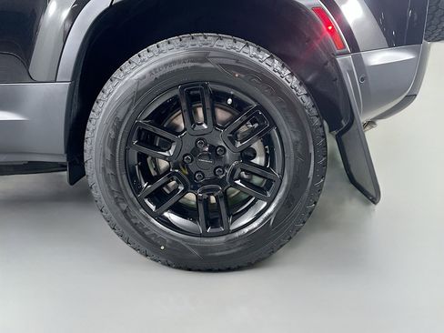 New 2026 Land Rover Defender 110 S image 33