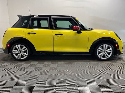 Used 2025 MINI Cooper S FWD image 4