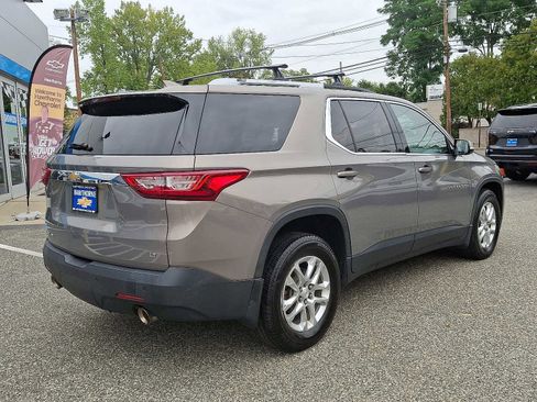 Used 2018 Chevrolet Traverse LT image 6