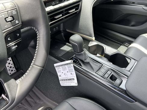 New 2026 Toyota Camry SE FWD image 19