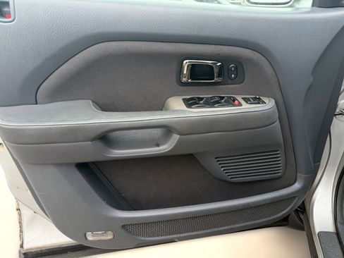 Used 2008 Honda Pilot EX image 11