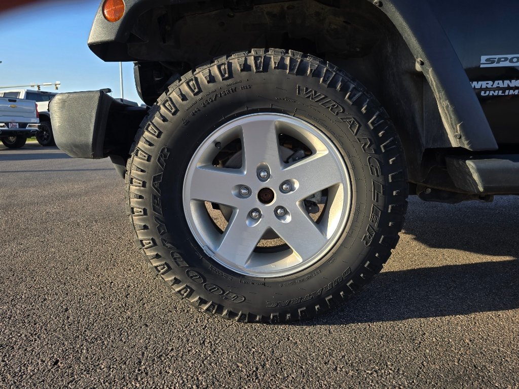 Used 2013 Jeep Wrangler Unlimited Sport AWD/4WD image 23