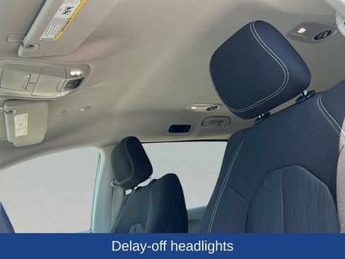 Used 2023 Chrysler Voyager LX FWD image 12