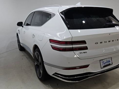 Used 2025 Genesis GV80 2.5T Prestige image 7