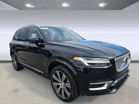 New 2024 Volvo XC90 T8 Plus w/ Protection Package Premier image 26