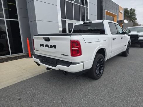 Used 2025 RAM 1500 Limited AWD/4WD image 7