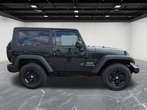 Used 2010 Jeep Wrangler Sport AWD/4WD image 6