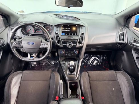 Used 2017 Ford Focus RS image 20