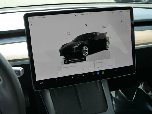 Used 2022 Tesla Model 3 Long Range image 18