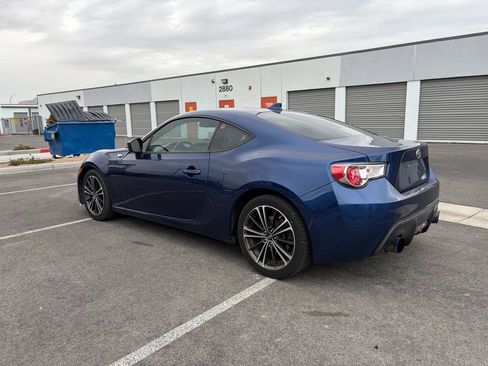 Used 2015 Scion FR-S RWD image 2