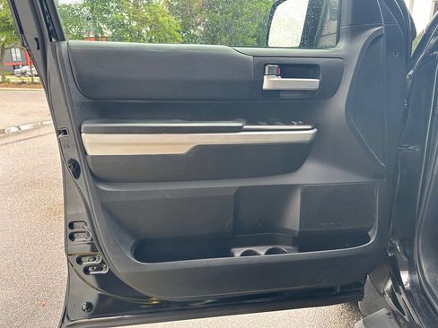 Used 2015 Toyota Tundra SR5 RWD image 11