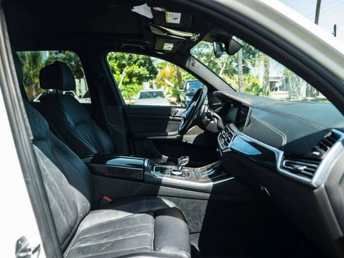 Used 2022 BMW X5 M50i w/ Executive Package AWD/4WD image 28