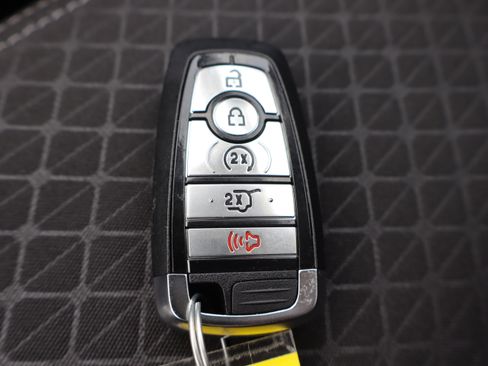 Used 2024 Ford Escape Active AWD/4WD image 28
