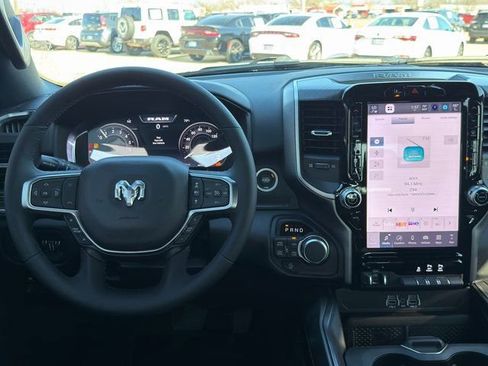 New 2026 RAM 1500 Big Horn AWD/4WD image 27