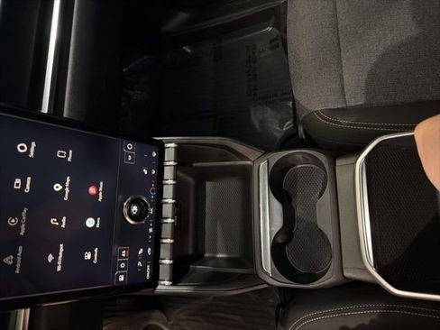 Used 2026 GMC Terrain Elevation w/ Technology Package II image 16