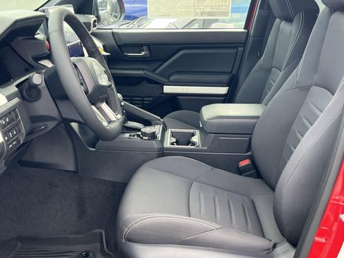 New 2024 Toyota Tacoma TRD Off-Road image 5