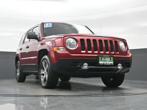 Used 2016 Jeep Patriot High Altitude AWD/4WD image 30