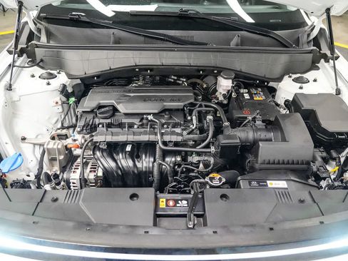 Used 2024 Hyundai Kona SEL AWD/4WD image 27