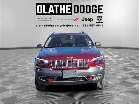 Used 2020 Jeep Cherokee Trailhawk w/ Cold Weather Group image 31