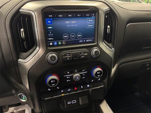 Used 2022 Chevrolet Silverado 1500 RST image 20