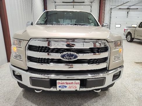Used 2017 Ford F150 Lariat AWD/4WD image 3