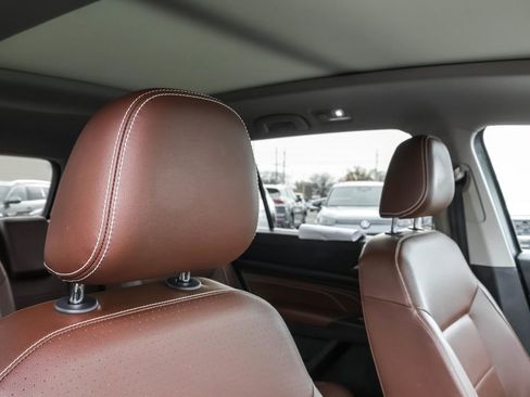 Used 2022 Volkswagen Atlas SE image 37