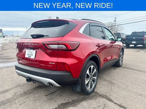 Used 2023 Ford Escape Platinum w/ Class II Trailer Tow Package image 6