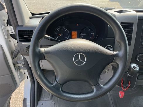 Used 2016 Mercedes-Benz Sprinter 3500 image 10