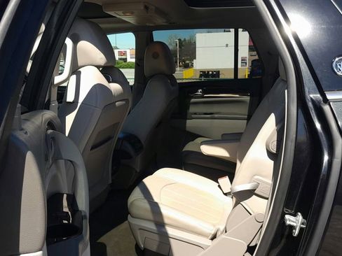 Used 2015 Buick Enclave Premium image 30