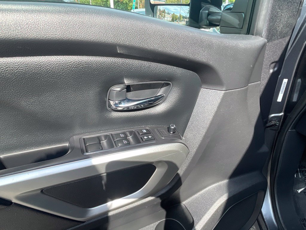 Certified 2021 Nissan Titan SV w/ SV Convenience Package AWD/4WD image 10