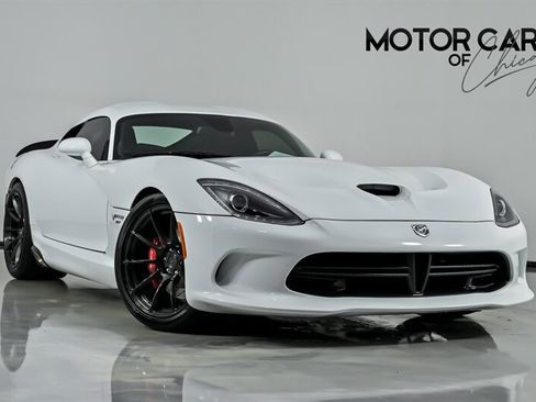 Used 2015 Dodge Viper w/ Quick Order Package 22J GT RWD image 1